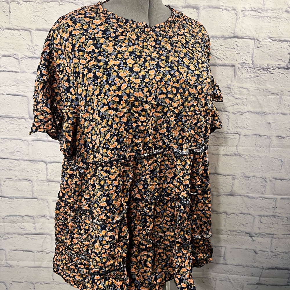 2X Bloomchic Black and peach Flower High ruffle Neck Top